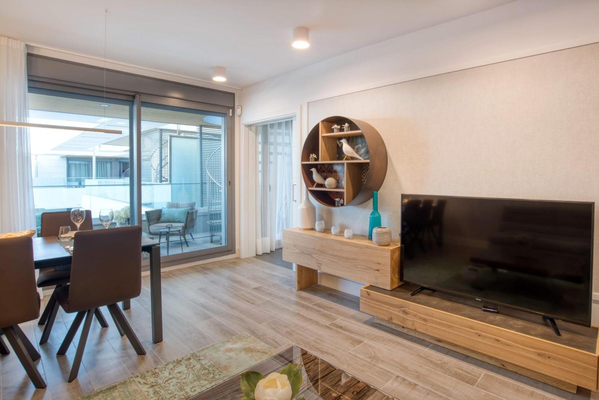Апартаменты Penthouse On The First Line Платья-де-Аро Экстерьер фото