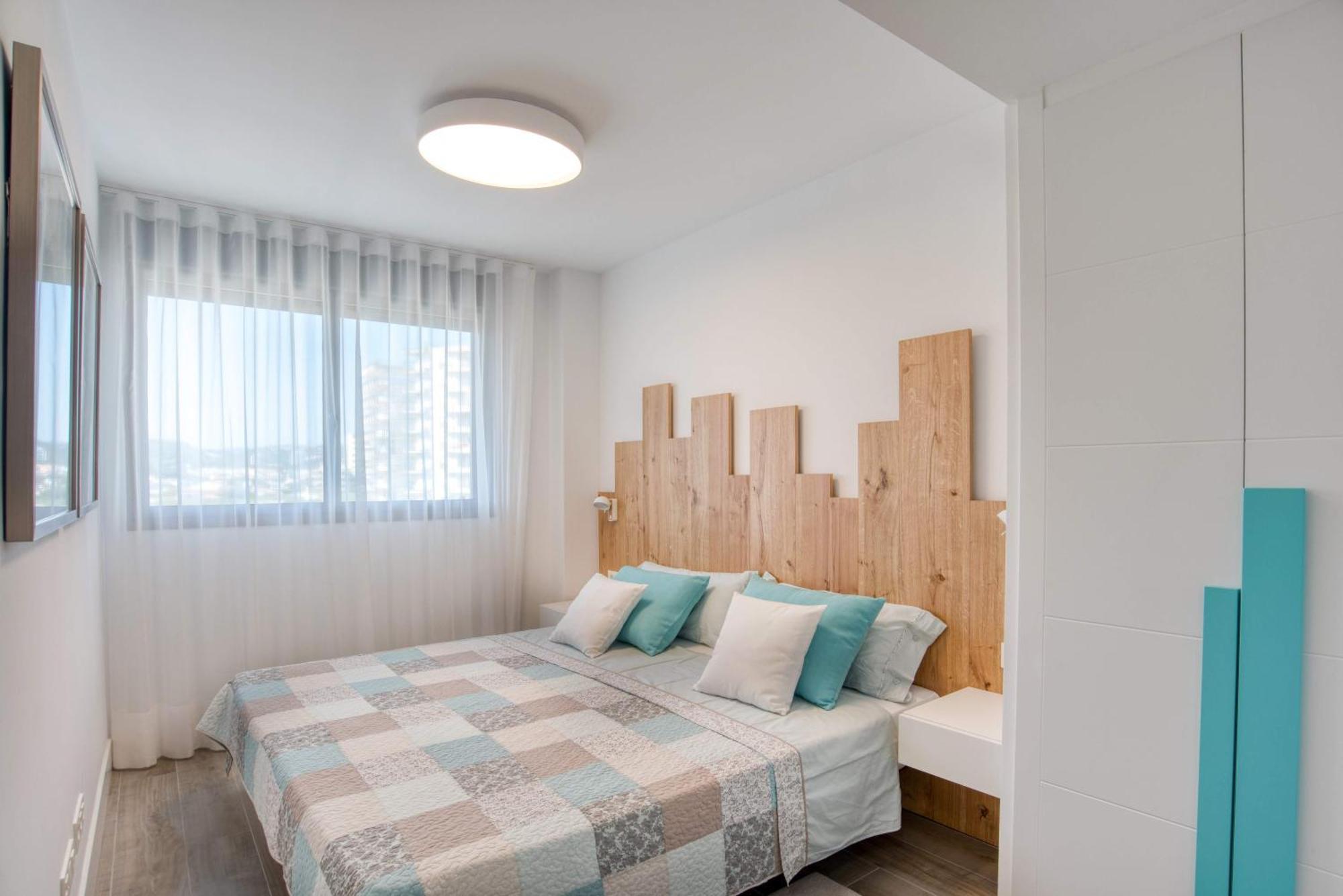 Апартаменты Penthouse On The First Line Платья-де-Аро Экстерьер фото