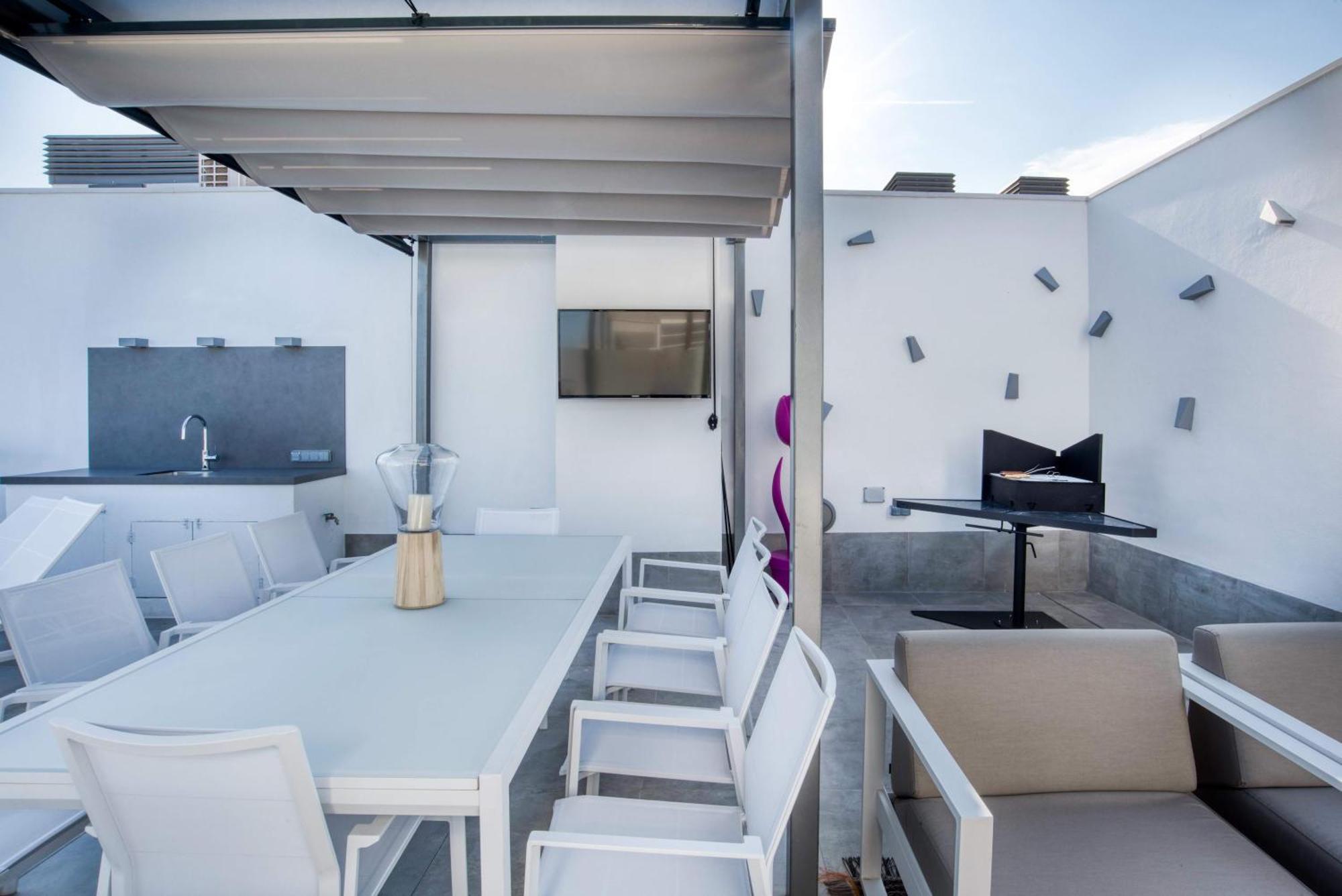 Апартаменты Penthouse On The First Line Платья-де-Аро Экстерьер фото