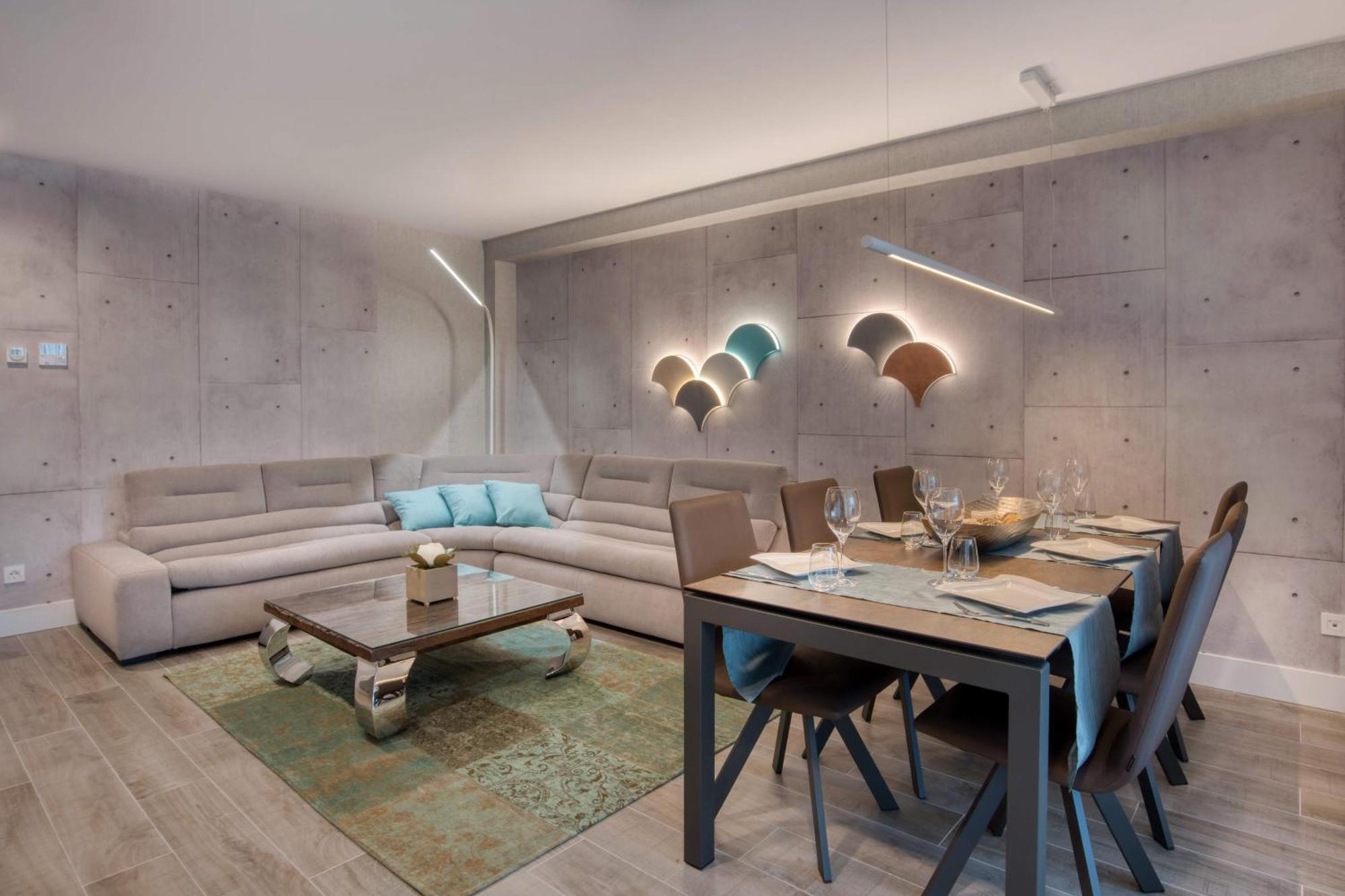 Апартаменты Penthouse On The First Line Платья-де-Аро Экстерьер фото